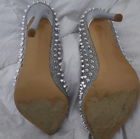 Studded sparkle heels 8.5 - Picture 3 of 4